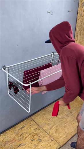 Space-Saving Dryer! | Estudio Panda