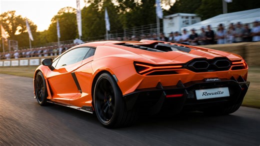 How loud is the Revuelto hybrid V12 under full throttle acceleration?