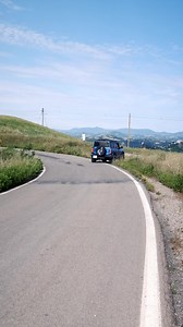 In occasione dei Wildays abbiamo dato un Ford Bronco ad Andrea Schiavina, fotografo, content creator e appassionato di motori. Dal tragitto Milano-festival alla pista off-road dei Wildays, il Bronco ha dato prova tanto della sua vocazione fuoristradistica quanto dell’incredibile affidabilità su strada. | Ford Italia