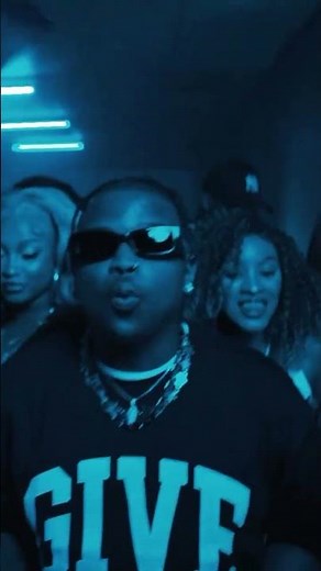 CASH KONTANT, HUH! What’s your favourite line from this verse!