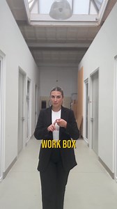 🌟 Dein perfektes Lager, Büro oder Atelier in Berlin wartet auf dich! Entdecke die Work Box und finde die idealen Räume für dein Unternehmen mitten in Berlin! 🏢 Unsere modernen Lager-, Büro- und Atelierflächen bieten alles, was du brauchst, um dein Business erfolgreich voranzubringen. Genieße die inspirierenden Gemeinschaftsbereiche und die dynamische Atmosphäre, die Kreativität und Produktivität fördert.🌐 📍 3x Zentral gelegen in Berlin Schöneberg, Charlottenburg, Tempelhof und bald auch in R