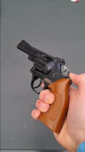 An old-looking revolver#airsoft #cap