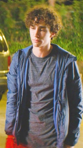 His Roommate Got Dragged Into the Escape 😂