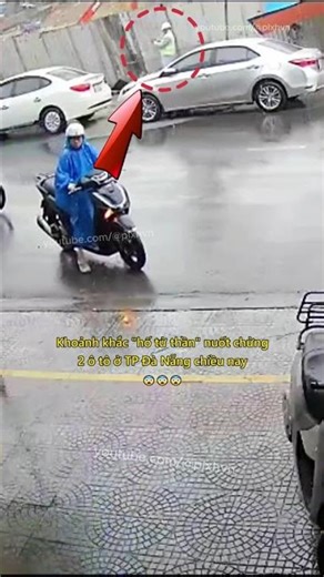 Khoảnh khắc "hố tử thần" nuốt chửng 2 ô tô ở TP Đà Nẵng 😨 #giaothong #xaydung #tainan #danang