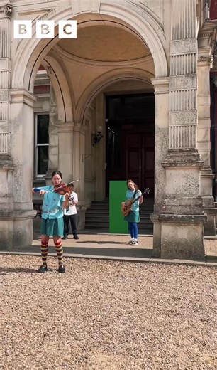 CBBC Series Stage Stars on Instagram: "BTS from Episode 13! The Band brought the vocals, the vibes and all the energy! Catch their full performance on CBBC and BBC iPlayer 🎶🔥 #StageStars #BBC #CBBC #iPlayer #StarsoftheFuture #BTS #MusicMagic #OnStage #MusicVideo"
