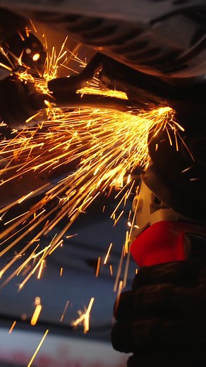 In Episode 5 of the Fast Car Big Build in partnership with eBay.co.uk , the Civic Type R gets some cheeky tuning upgrades, including a new exhaust, rad, and carbon induction kit. Go check it out on our YouTube channel 🎥 | Fast Car Magazine