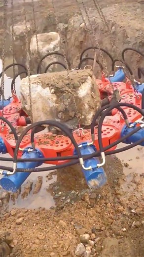 Amazing modern machine that can easily cut and move heavy objects #shorts