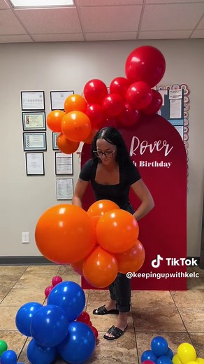 Party Planning: Balloon Arch Tutorial for DIY Backdrops