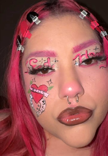 Insp @Ed Hardy ❤️ @L.A. Girl Cosmetics @juviasplace eyeshadow palette, blush , lip gloss , lip liner @IONI Cosmetics lashes @Polite Society Beauty n @aboutface foundation @Hourglass Cosmetics concealer @Beauty Creations Cosmetics pink setting powder @sushyglowcosmetics🧚🏻‍♀️🍄 single shimmer shadow @FOCALLURE US highlight @elfcosmetics black liner @Maybelline NY setting powder #edhardy #makeupideas #creativemakeup #makeupartist #art