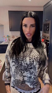 963K views · 2.3K reactions | LOVE MY FACELIFT AND NEW NOSE ❤️ sooo happy with it, what do you think?? xx My tracksuit 30% OFF EVERYTHING shop here: www.JYY.London/collections/katieprice ❤️ lots of colours. Love Kate xx | Katie Price | Facebook