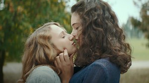 The Beautiful Summer: Trailer 1