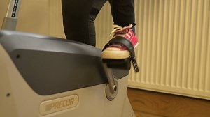 Punching Through Limits! Donna lost 5 stone after discovering her passion for boxing at NR Health and Fitness. 🥊 Her determination inspires us every day. What’s your goal? Let’s smash it together. 👉 Join now with NO joining fee (code: NOJF1): nrhealthclub.co.uk #NRHealthAndFitness #IncredibleJourneys | NR Health & Fitness Club