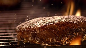 Butcher-selected steaks. Better than ever, Guaranteed. | Logan's Roadhouse