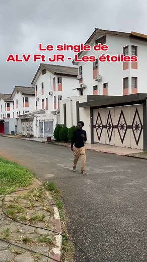 Surveillez les nuages et donnez une date🔜 ALV ft @JRLAMELO_OFFICIEL - Les étoiles ⭐️