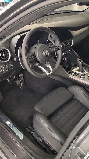 2023 Alfa Romeo Giulia Veloce