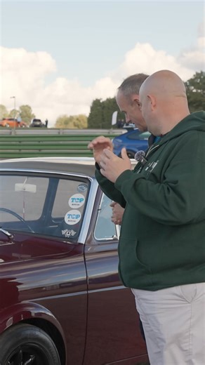 You can't beat a Crossflow, and the dry-sumped wonder in Ciran Carton's Team Broadspeed-inspired Anglia is particularly fruity 👌👌👌 Watch the full Gtechniq Build Masters video on YouTube - search 'BuildMasters Ford Anglia' 😎 | Classic Ford magazine