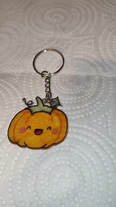 Happy Pumpkin Keychain - Etsy