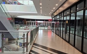 安徽县级商场现状，大量店铺关闭，实体店如何才能逆袭？