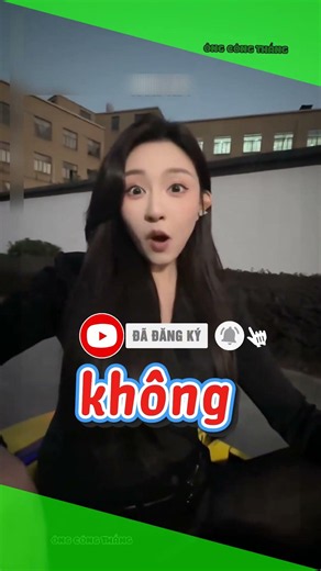 chị gái xinh đẹp bốc đầu siêu xe cho người yêu xe