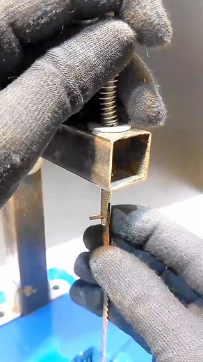 687K views · 4.5K reactions | Best Trick Fir Angel Grinder & Scroll saw #tipsandtricks #woodworking #diy #reels | Hand Crafts | Facebook