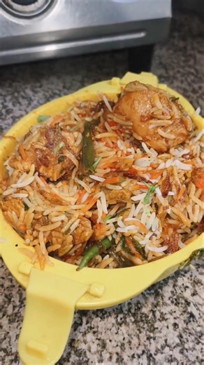 @mammi_ka_kitchen on Instagram: "Masala Dum Biryani 😋 #recipe #trending #viralreels"