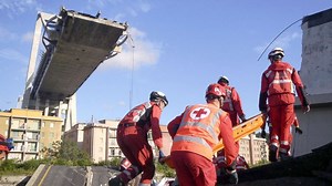 At least 39 dead as rescue efforts continue in Italy bridge collapse