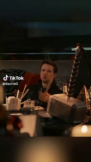 ¿Quién es digno del Mjölnir? Análisis de Avengers