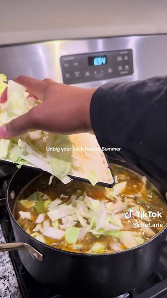 Life-Changing Cabbage Soup Detox Recipe