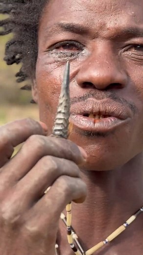 Hadzabe bushmen usually makes their decirations directly from nature's resources, it is their tradition to get everythiing in ther life from the bush | Dose Of Adventures