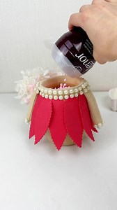Save your cash - craft it yourself!✨ #DIYideas #SmartLiving #CleverHacks #HomeTips #Handmade #CreativeSolutions **You’ll need:** • Tissue paper • H₂O • Wooden stick • Fabric conditioner (liquid) • Fabric softener (granules) • Paper bloom • Stockings • Cutting tool • Fancy-edge scissors • Glass container • Adhesive • Craft felt • Polyester stuffing • Sewing needle • Yarn • Decorative beads | FastDIY