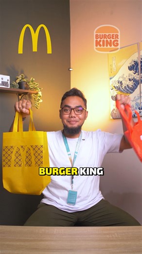 HATENA | KONSULTAN BRANDING on Instagram: "BRAND BATTLE ❗❗❗ McD vs Burger King pecinta burger, dari skala produk dan brandingnya lebih suka yang mana nih?🤔 #hatenadesign #JiwaiBisnismu #Brandbattleburger #mcd #burgerking #burger"