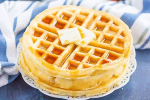 18K views · 34 reactions | The BEST Fluffy Belgian Waffles are crispy on the outside, tender on the inside, and so easy to make. Just a few ingredients is all it takes to whip up these golden waffles, all with ingredients you have in your kitchen! GET THE RECIPE --> https://www.pumpkinnspice.com/fluffy-belgian-waffles/ | Pumpkin 'N Spice | Facebook