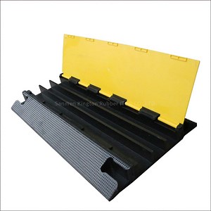 [Hot Item] Straight Heat Resistant High Voltage Protection Trench Floor Cover Ramp Cable Protector