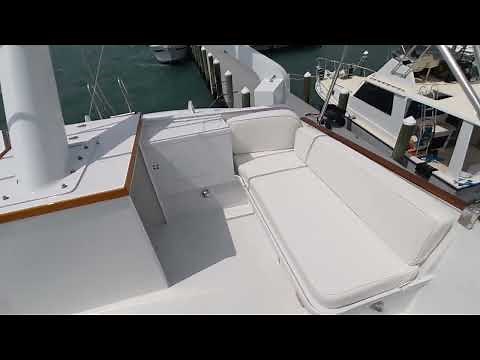 FOR SALE: 1965 Burger Motor Yacht "FantaSea"