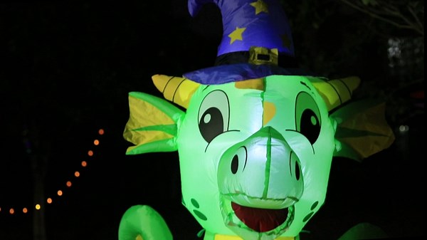 DomKom 7 FT Tall Halloween Inflatables Outdoor Decorations, Witch hat Dinosaur Dragon Holding Pumpkin, LED Lights Holiday Blow Up for Halloween Party Garden Yard Lawn Décor