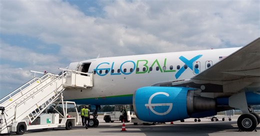 Trump begins deportations to Cuba: 104 Cubans return on the first flight