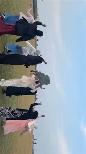 💃✌️ |insta id:nest.in.hills |