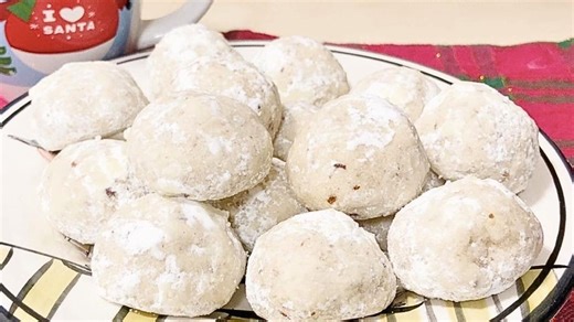 Easy Snowball Christmas Cookies Recipe