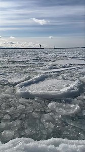 1.20.26 Grand Marais, MN. Harbor view. #peace #northshore #slowtv #donorthmn #wavewatching | Lake Superior Trading Post
