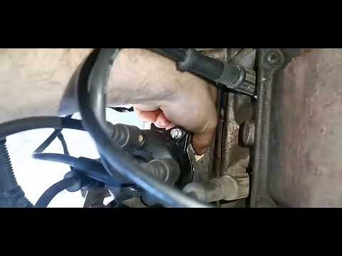 How to set ignition timing Nissan 1400 A14 , electronic distributor install , rusty radiator flush