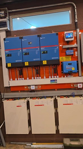 Cómo funciona un sistema fotovoltaico con baterías