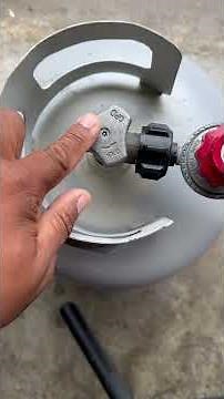 How To Properly Connect A Propane Tank To Your Cooker #outdoorcooking #crawfishboil