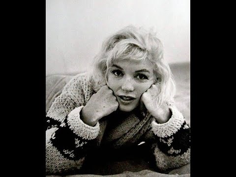 Marilyn Monroe at Santa Monica Beach
