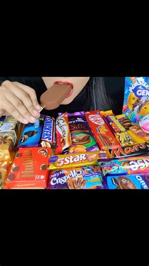 ASMR EATING CHOCOLATE PARTY DAIRYMILK CRISPELLO,MAGNUM TRUFFLE DARKCHOCOLATE‪@SpiceASMR‬#food #asmr