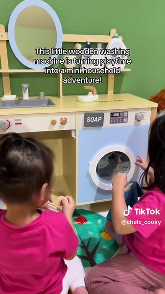 Creative Kids Toy: Wooden Washing Machine Pretend Play