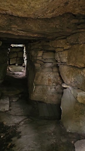 Discover the Oracle Chamber and many other mysterious ancient structures at America's Stonehenge in Salem, New Hampshire! #americasstonehenge #ancient #ancienthistory #ancientruins #history #historymuseum #historicsite #museum #archaeology #salem #salemnh #newhampshire #newengland #mystery | America's Stonehenge