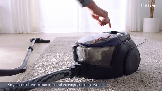 The Anti-Tangle Turbine in Samsung vacuum cleaner provides consistent and optimum suction with Cyclone force technology. It never gets stuck! | Samsung