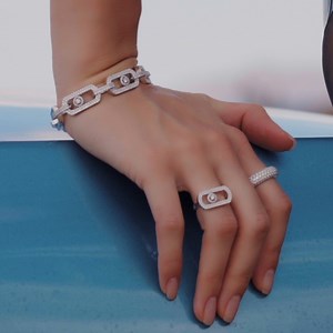 Moving diamonds, more confident than ever. With the new So Move collection, Valérie Messika has reinterpreted her iconic Move motif to make it even bolder. Ultra-graphic and assertive creations for daring looks. #Messika #TakeARideWithMessika #DisruptingDiamonds | Messika