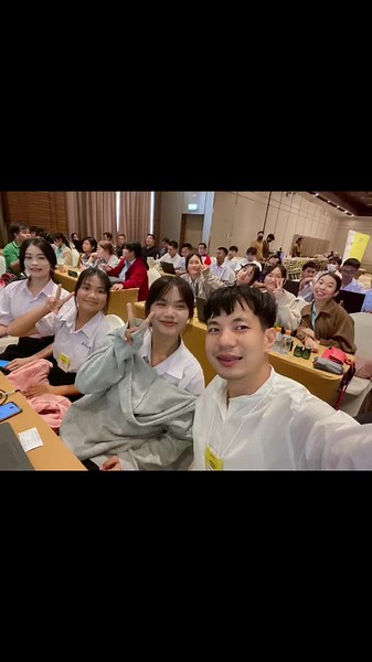 วิดีโอของ Coding Room (@coding227) พร้อมเพลง original sound - XII.II.MCMXCIII