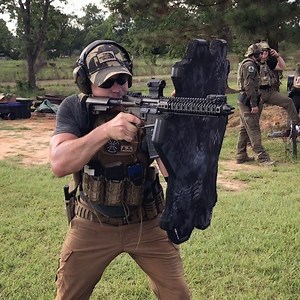 4.2K views · 148 reactions | SRT Training day. Officers putting in some reps with the Level IV ballistic shields. DM me for details on how we can get you one of these for your department. LEO shield training course coming up the week of Nov 16-20. @universalshieldusa | Full Spectrum Warrior | Facebook